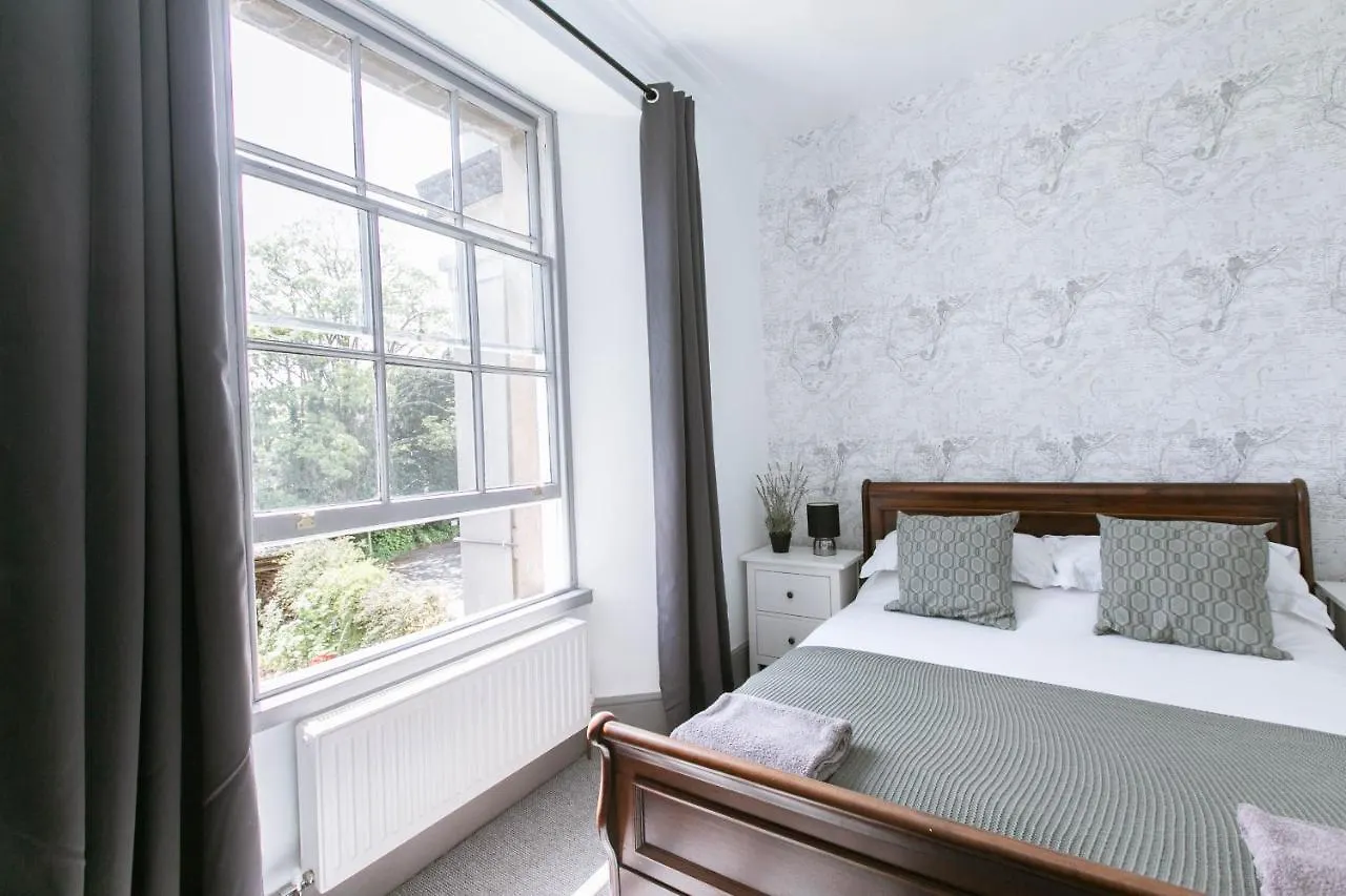 Apartment Spacious Apartment, Free Parking, Central Location Near To Uni, Hospital, Town Exeter